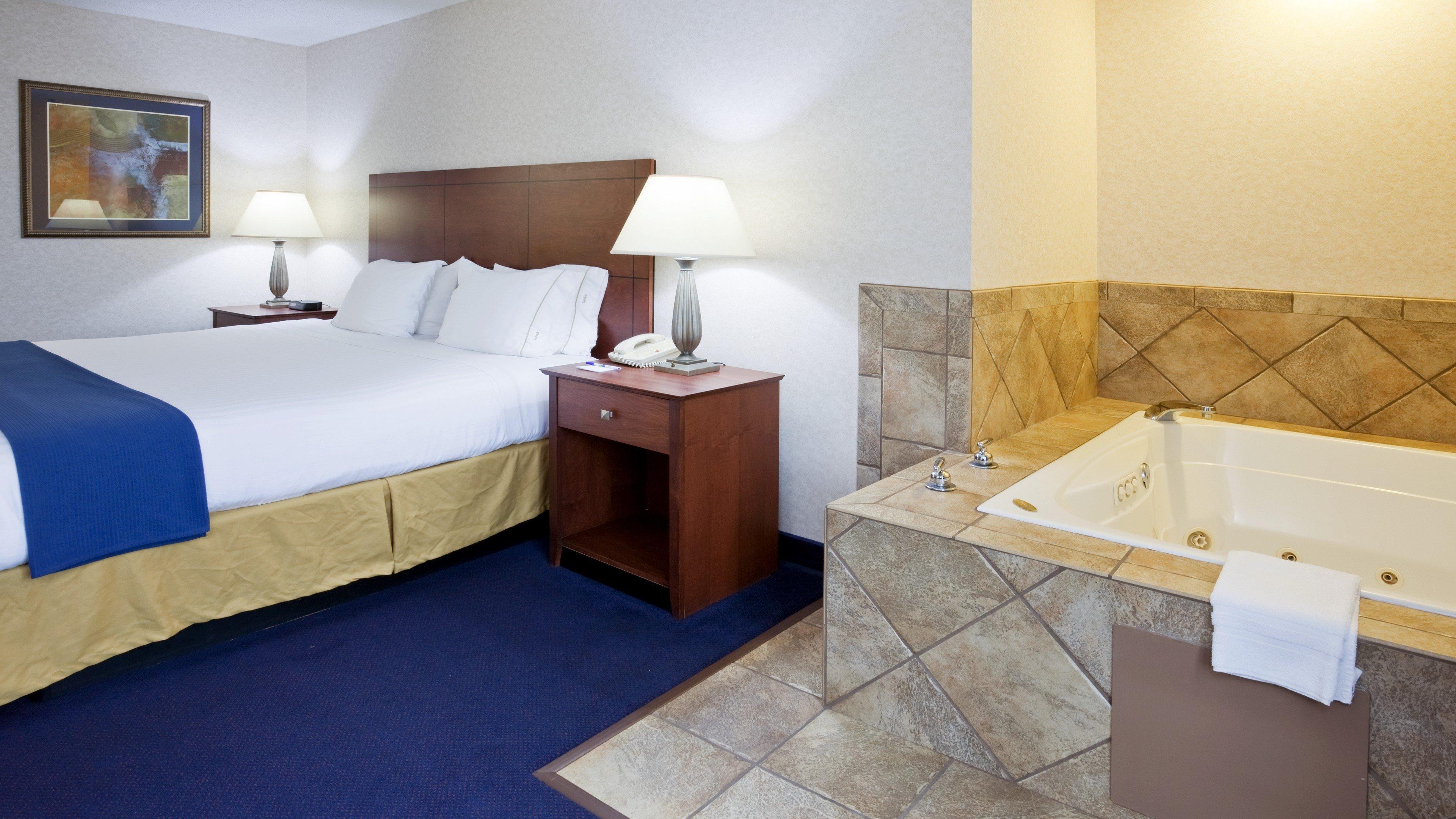 Holiday Inn Express Deforest By Ihg Exterior photo