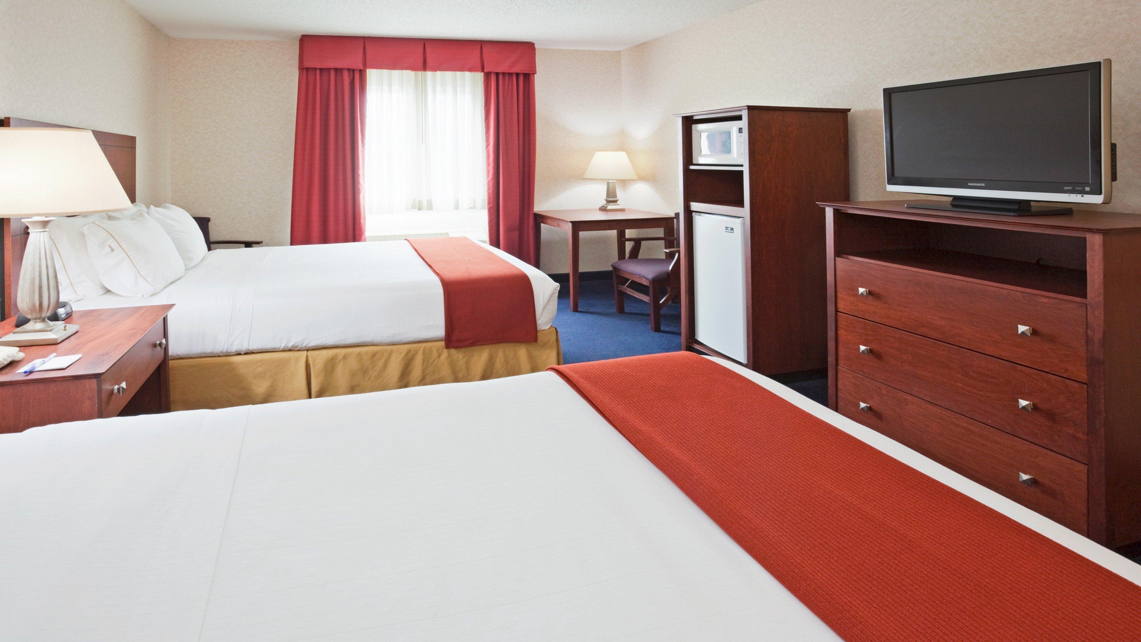 Holiday Inn Express Deforest By Ihg Room photo