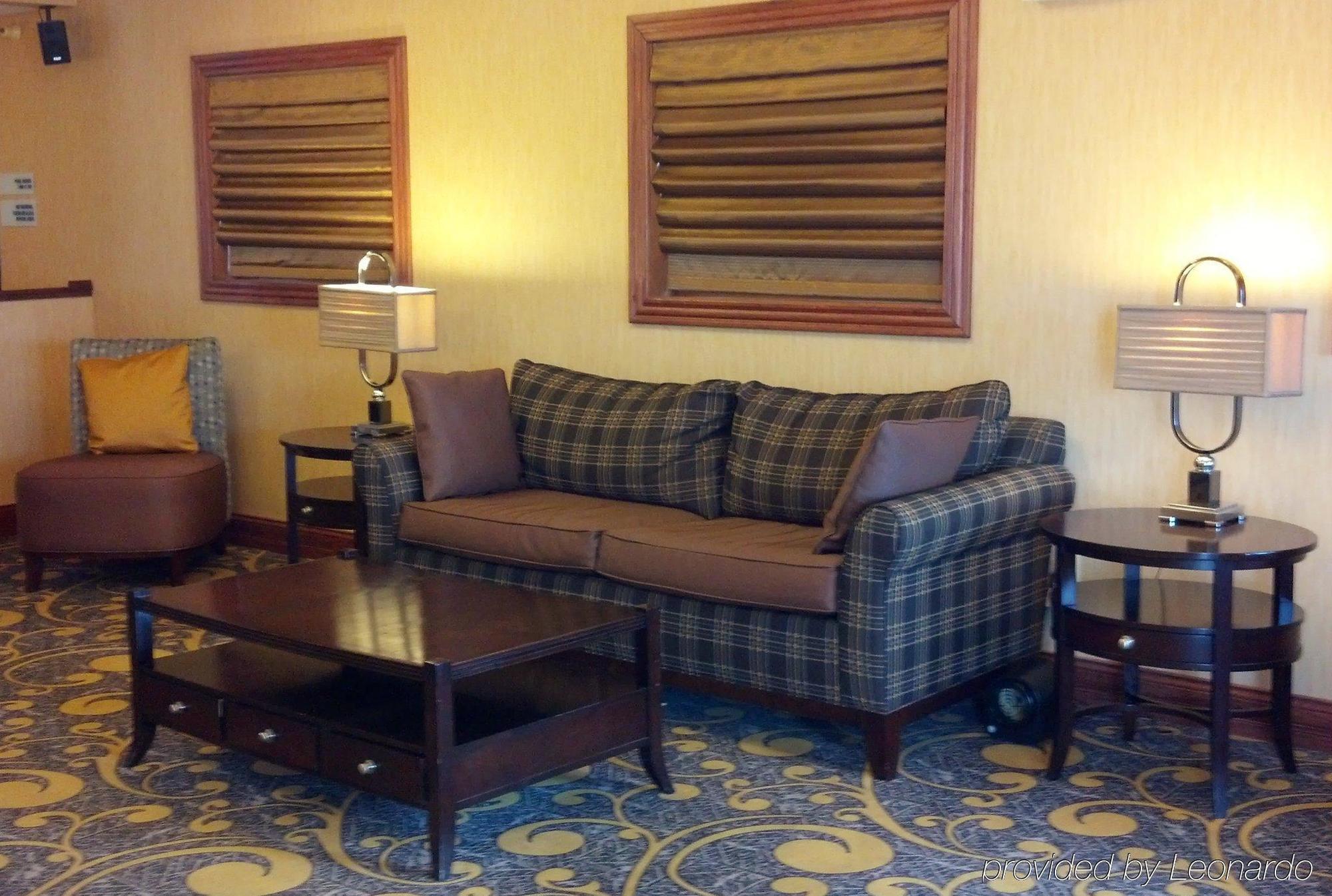 Holiday Inn Express Deforest By Ihg Exterior photo